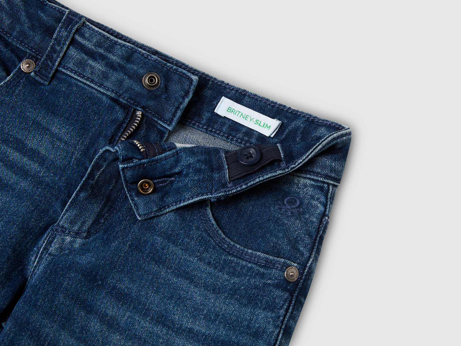 Jeans slim fit da bambina blu 3 | Benetton Outlet