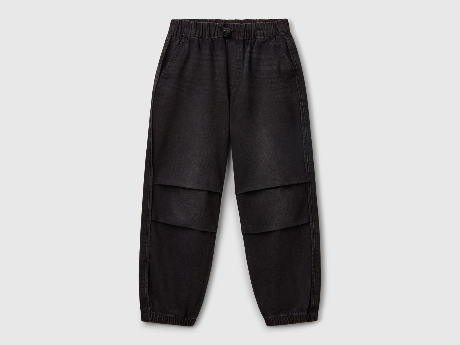 Jeans parachute da bambino nero | Benetton Outlet