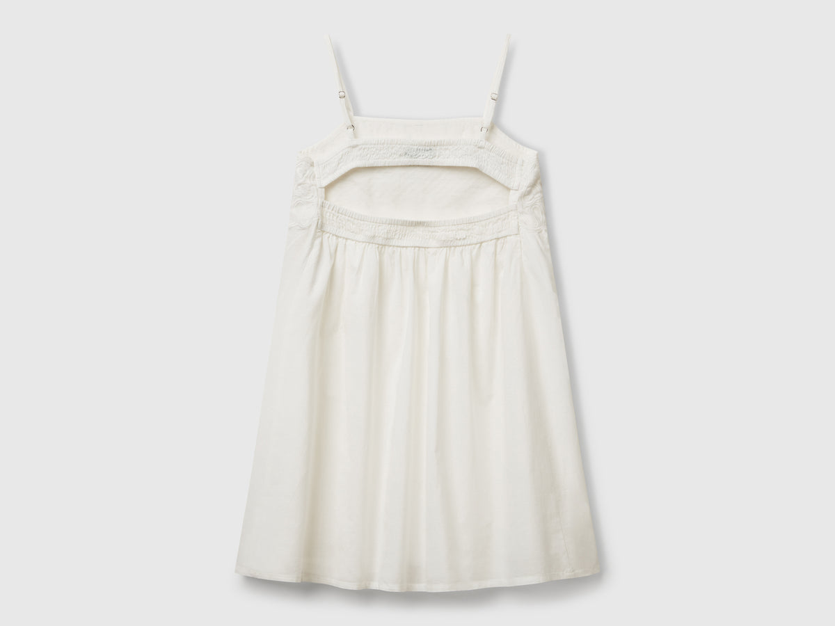 Vestito con top ricamato