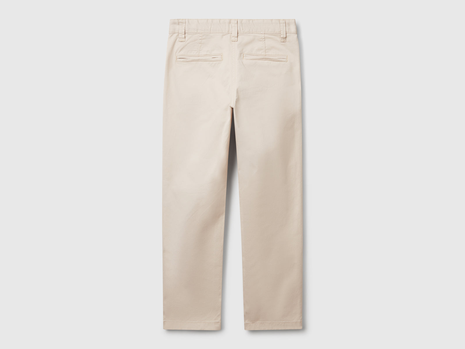 Chino slim fit in cotone stretch da bambino beige 2 | Benetton Outlet