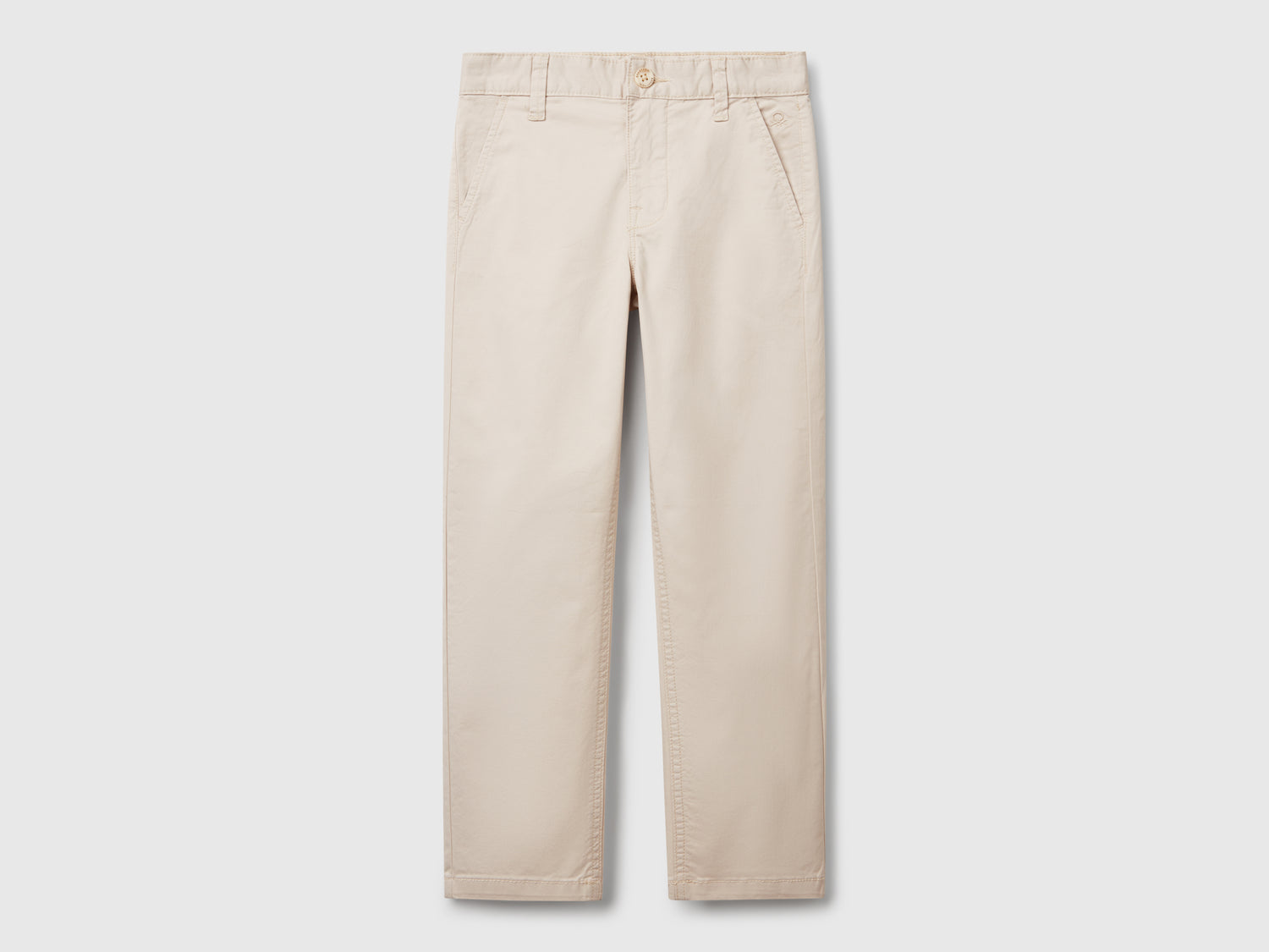 Chino slim fit in cotone stretch da bambino beige | Benetton Outlet