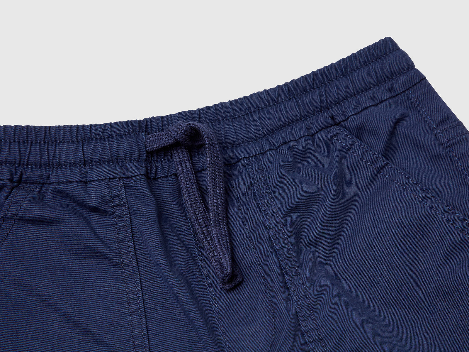 Joggers in cotone stretch con coulisse da bambino blu scuro 3 | Benetton Outlet