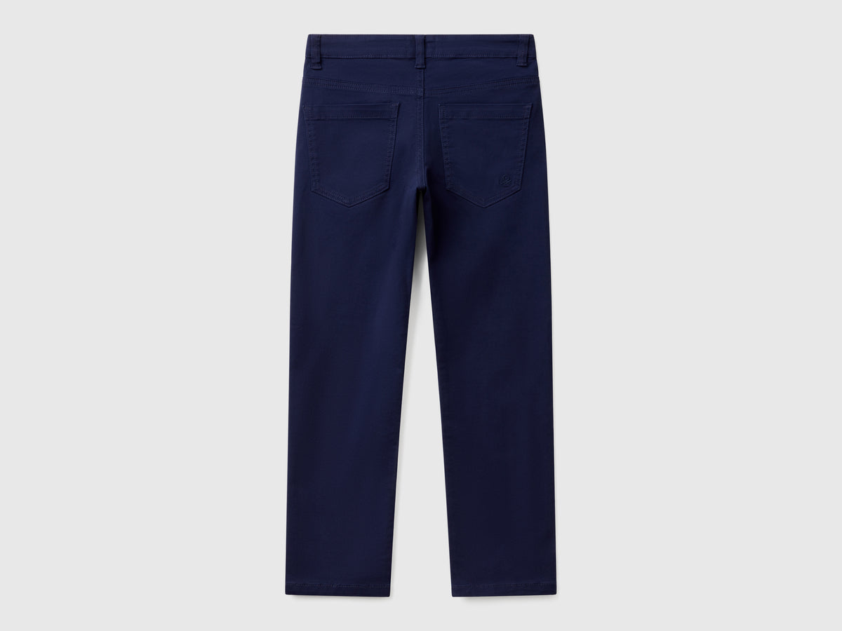 Pantaloni slim fit cinque tasche