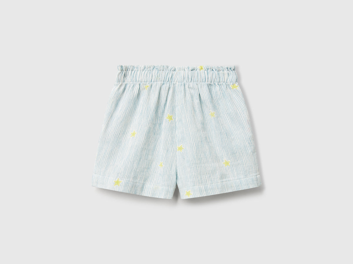 Pantaloni corti con stelline