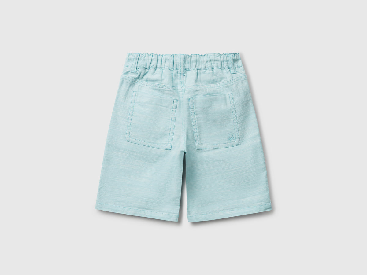 Pantaloni corti con coulisse