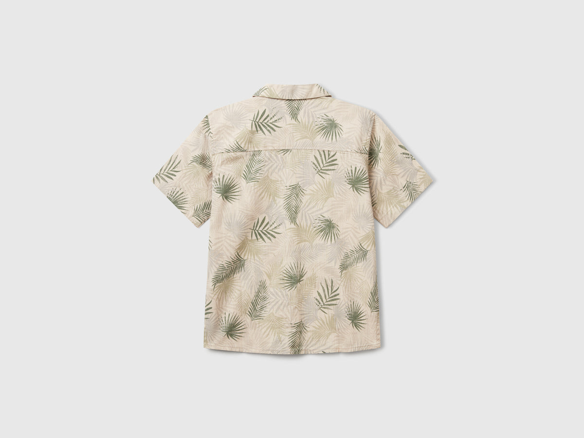 Camicia con stampa tropicale