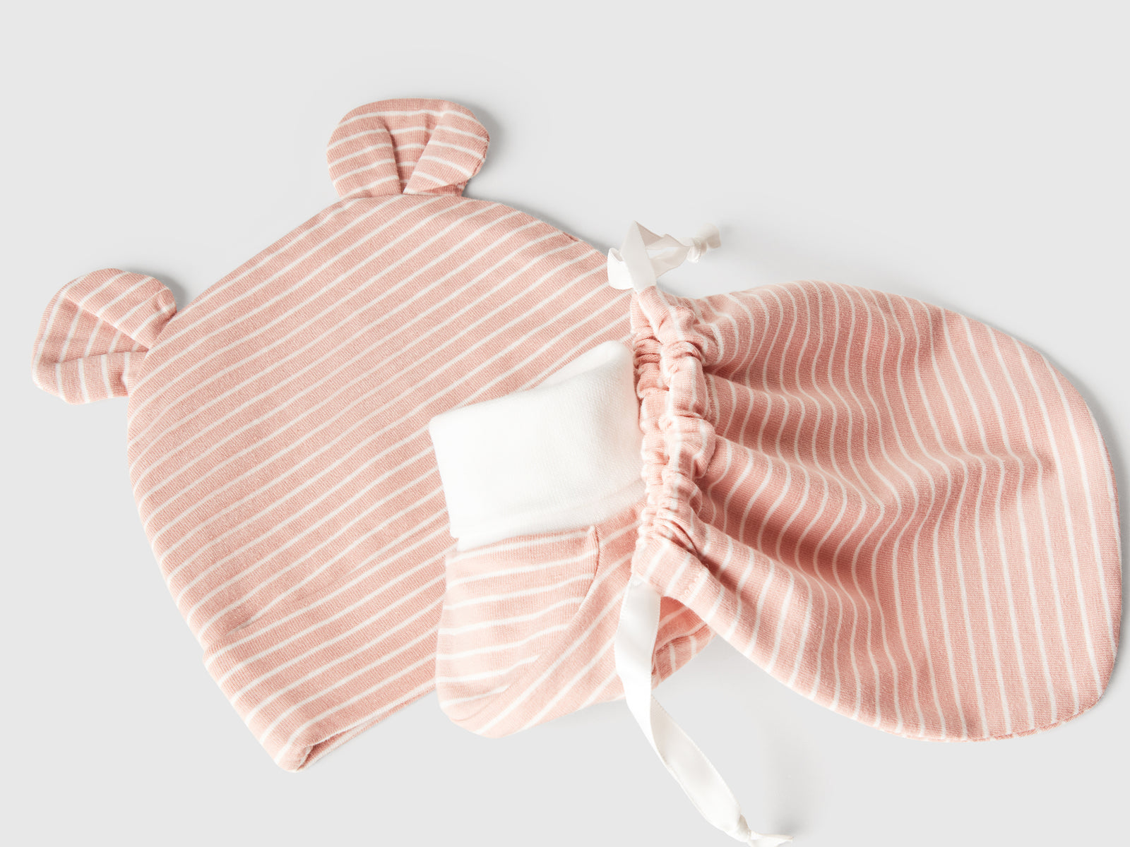 Berretto e babbucce a righe da neonato rosa 3 | Benetton Outlet