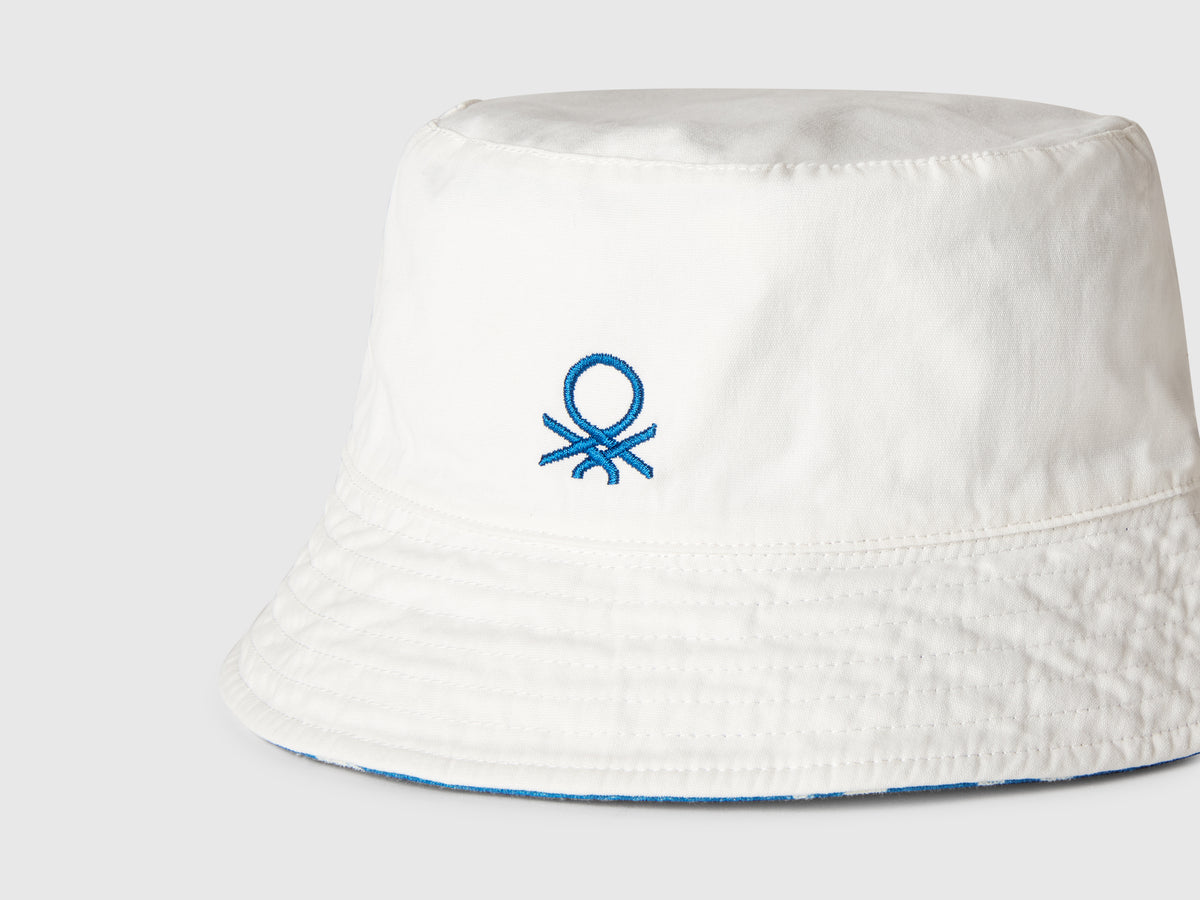 Cappello reversibile stile pescatore