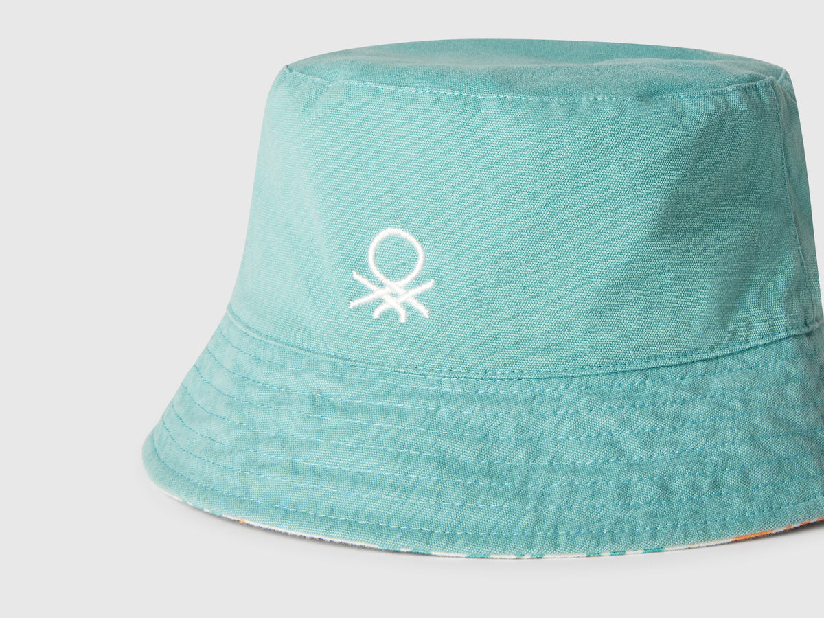 Cappello reversibile stile pescatore