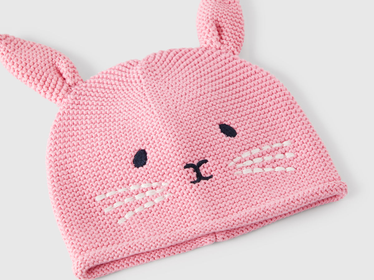 Cappellino tricot con applicazioni