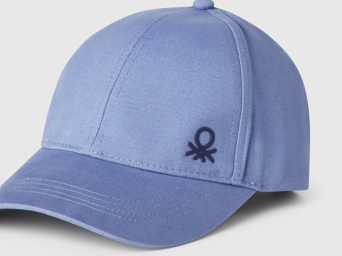 Cappellino con visiera