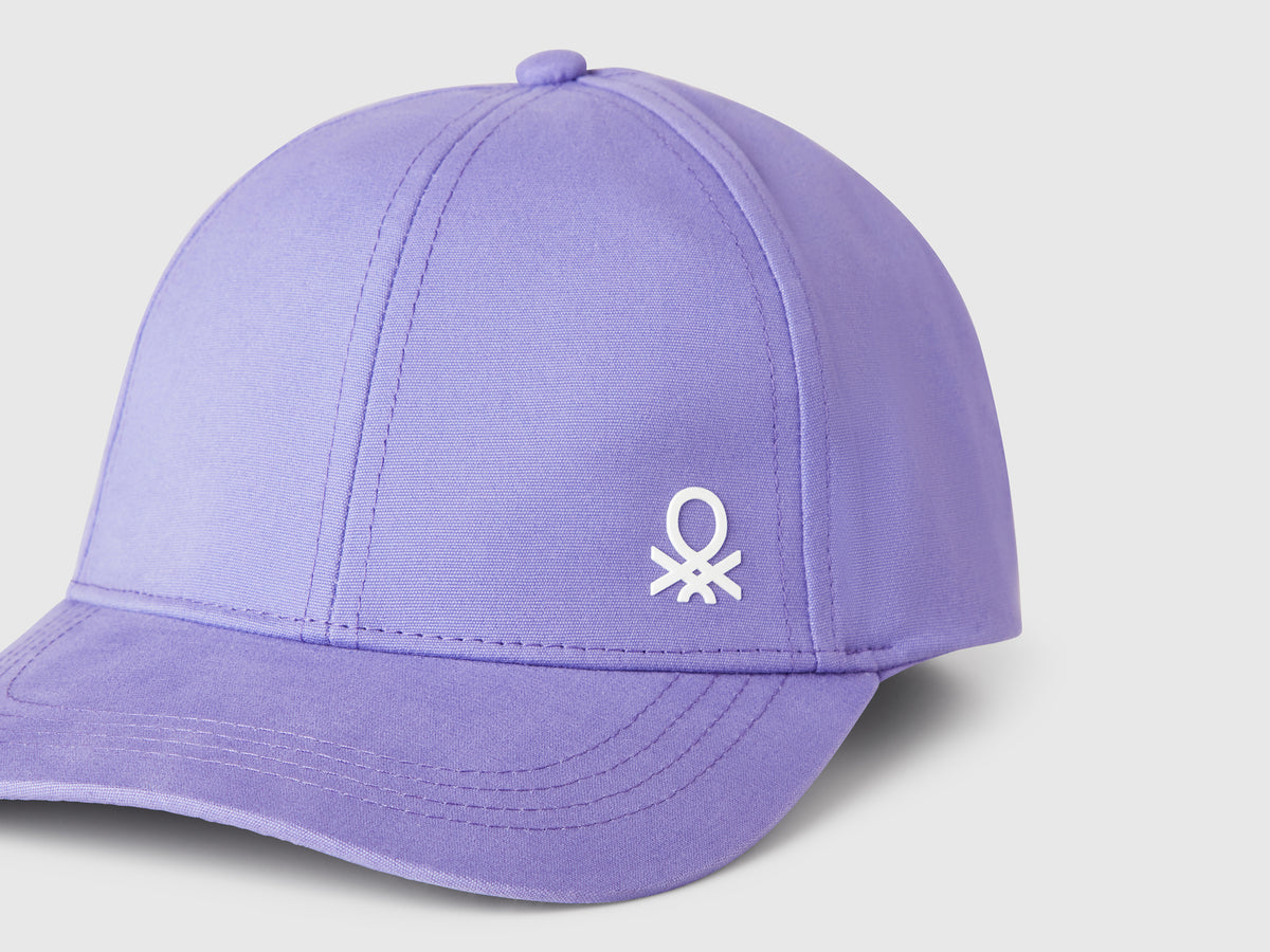 Cappellino con visiera