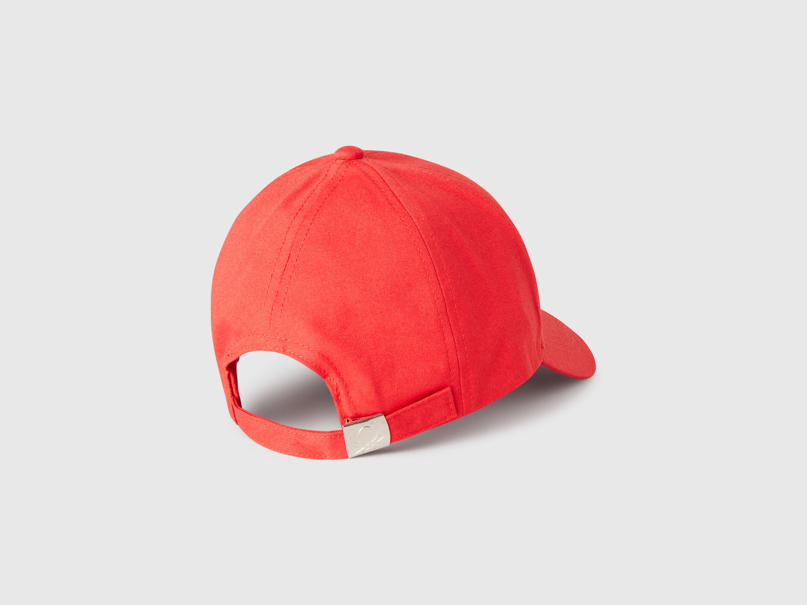 Cappellino in cotone con logo da bimbo rosso 2 | Benetton Outlet