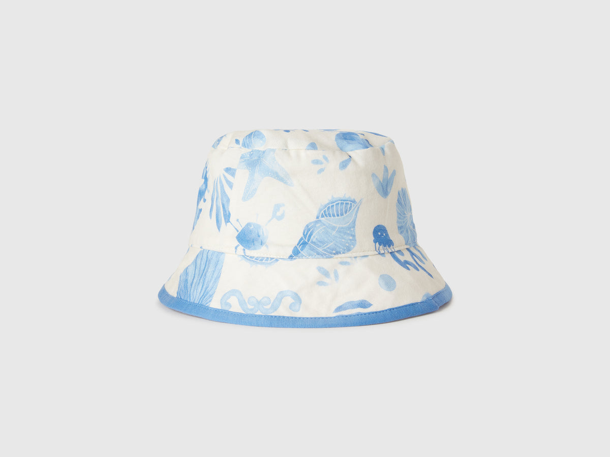 Cappello reversibile con stampa mare