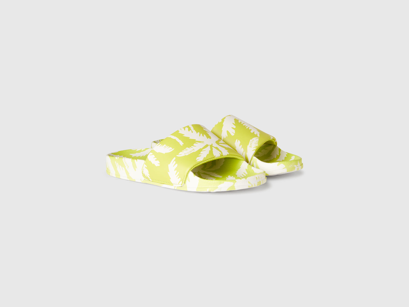 Ciabatte con stampa tropicale da bambino lime 3 | Benetton Outlet