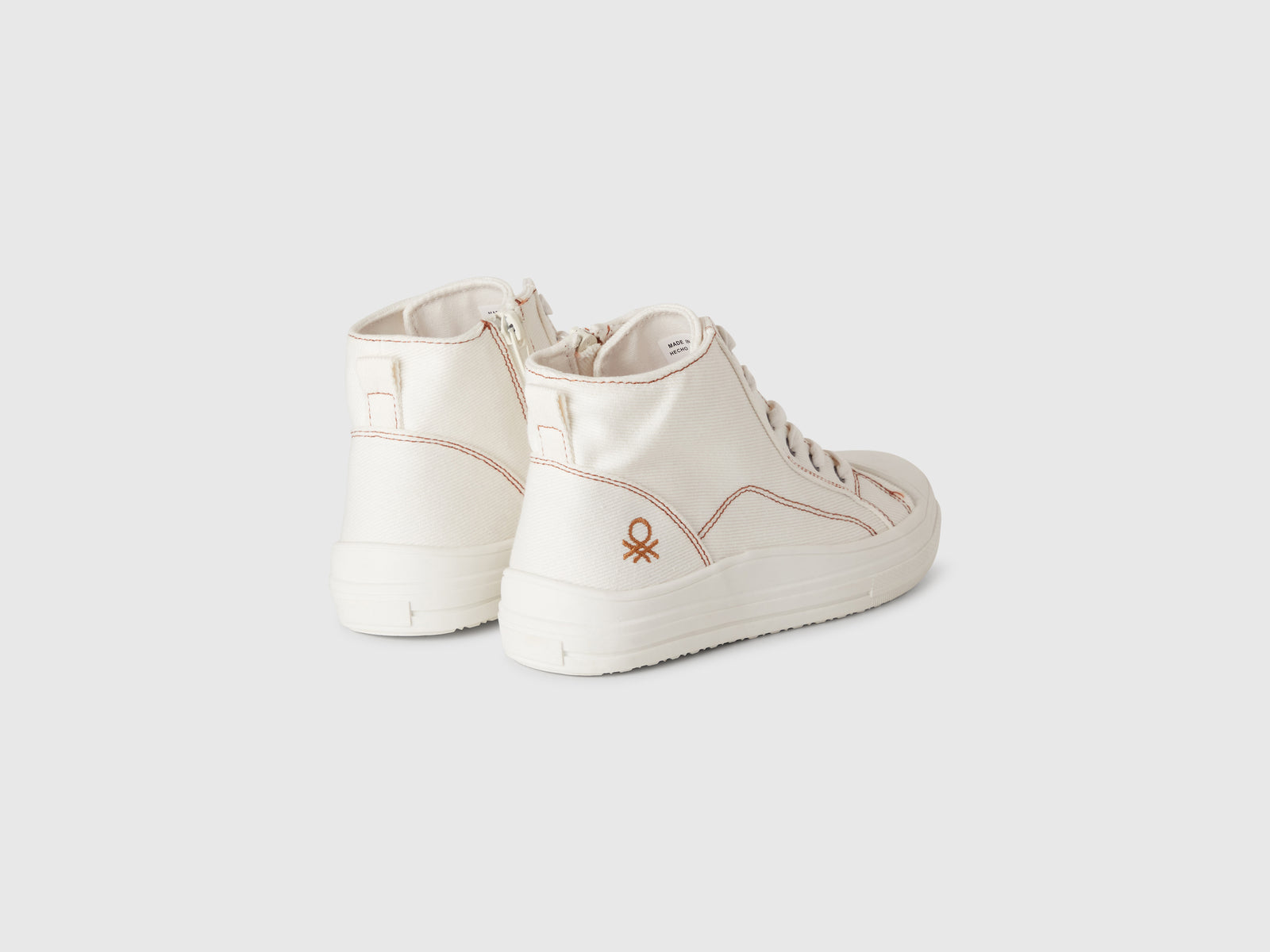 Sneakers alte effetto denim da bambino bianco 2 | Benetton Outlet