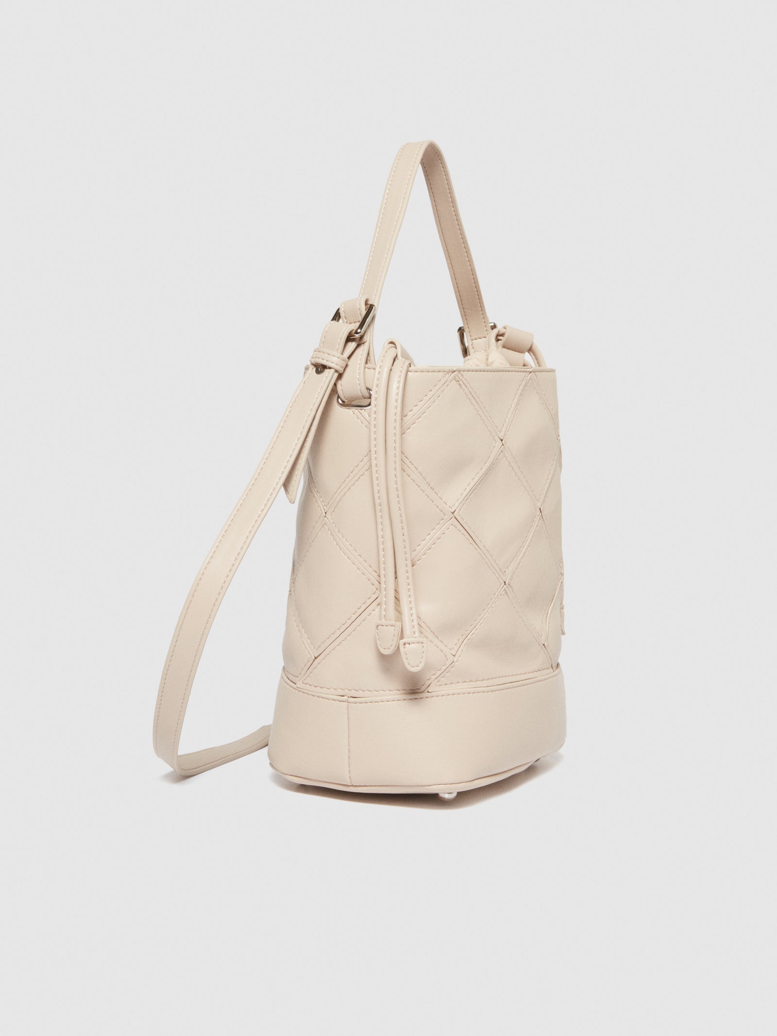 Bolso tipo cubo con efecto tejido da donna beige 4 | Sisley Outlet