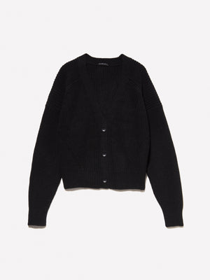 Cardigan over fit
