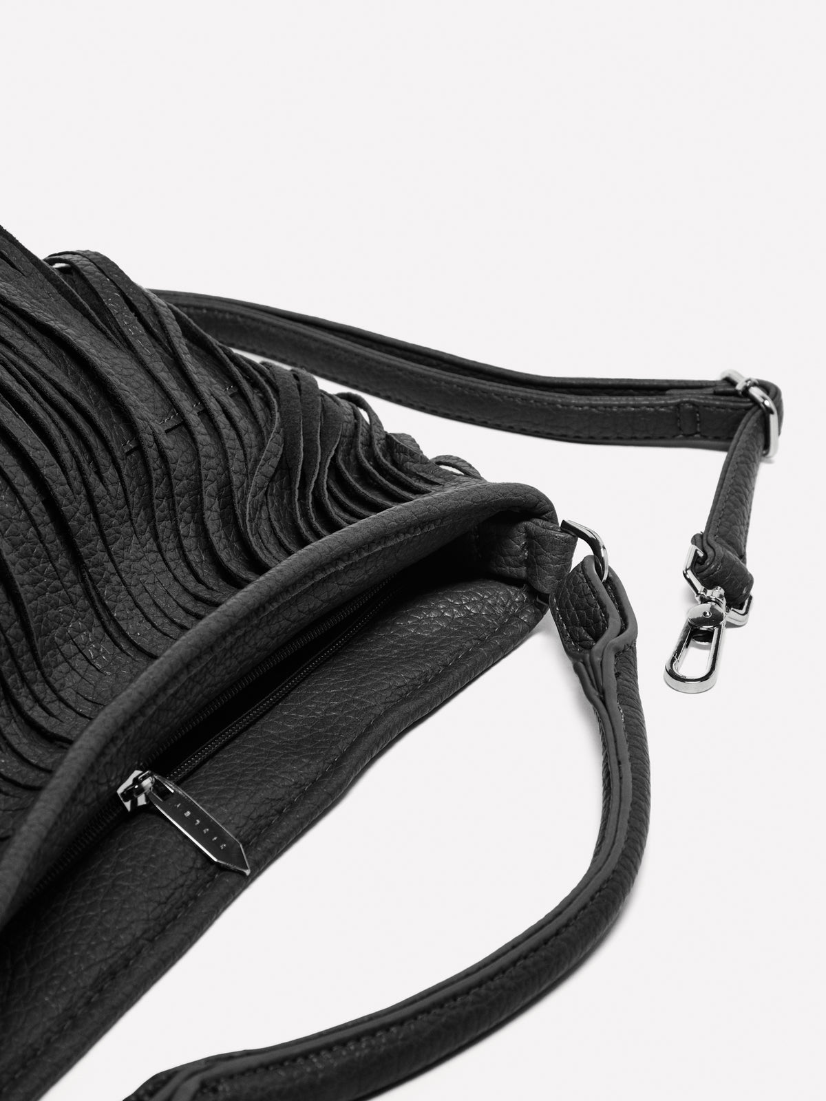 Borsa a spalla con frange