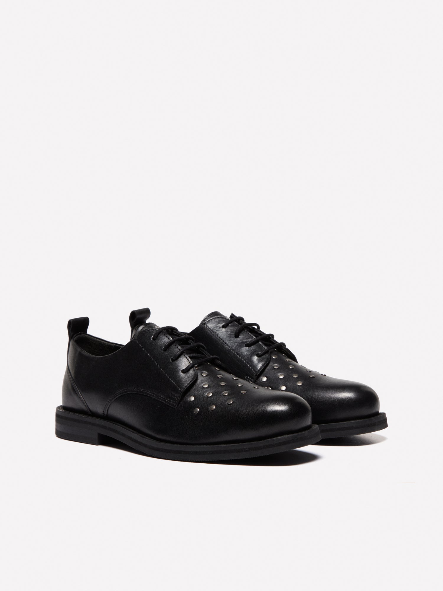 Scarpe in pelle con borchiette da donna nero | Sisley Outlet