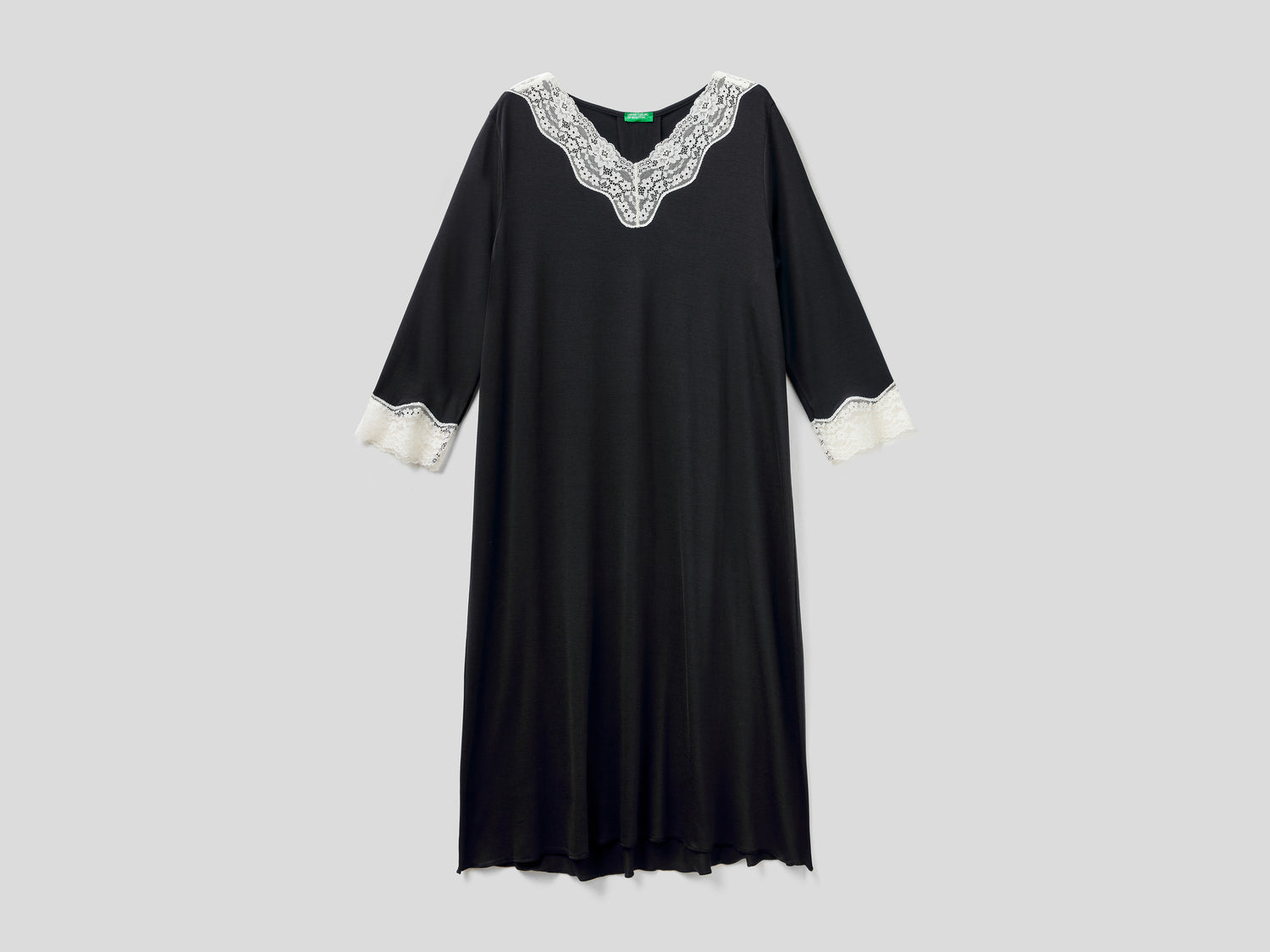 Camisón con detalles de encaje da donna nero | Benetton Outlet