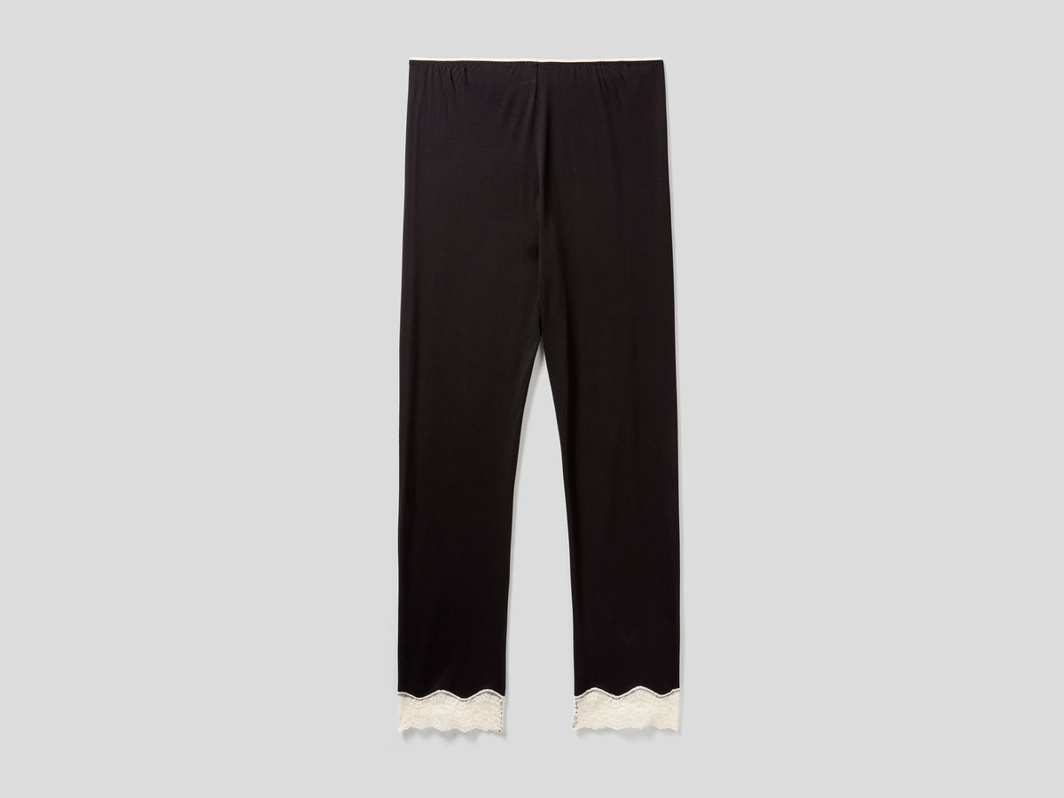 Pantaloni con dettagli in pizzo
