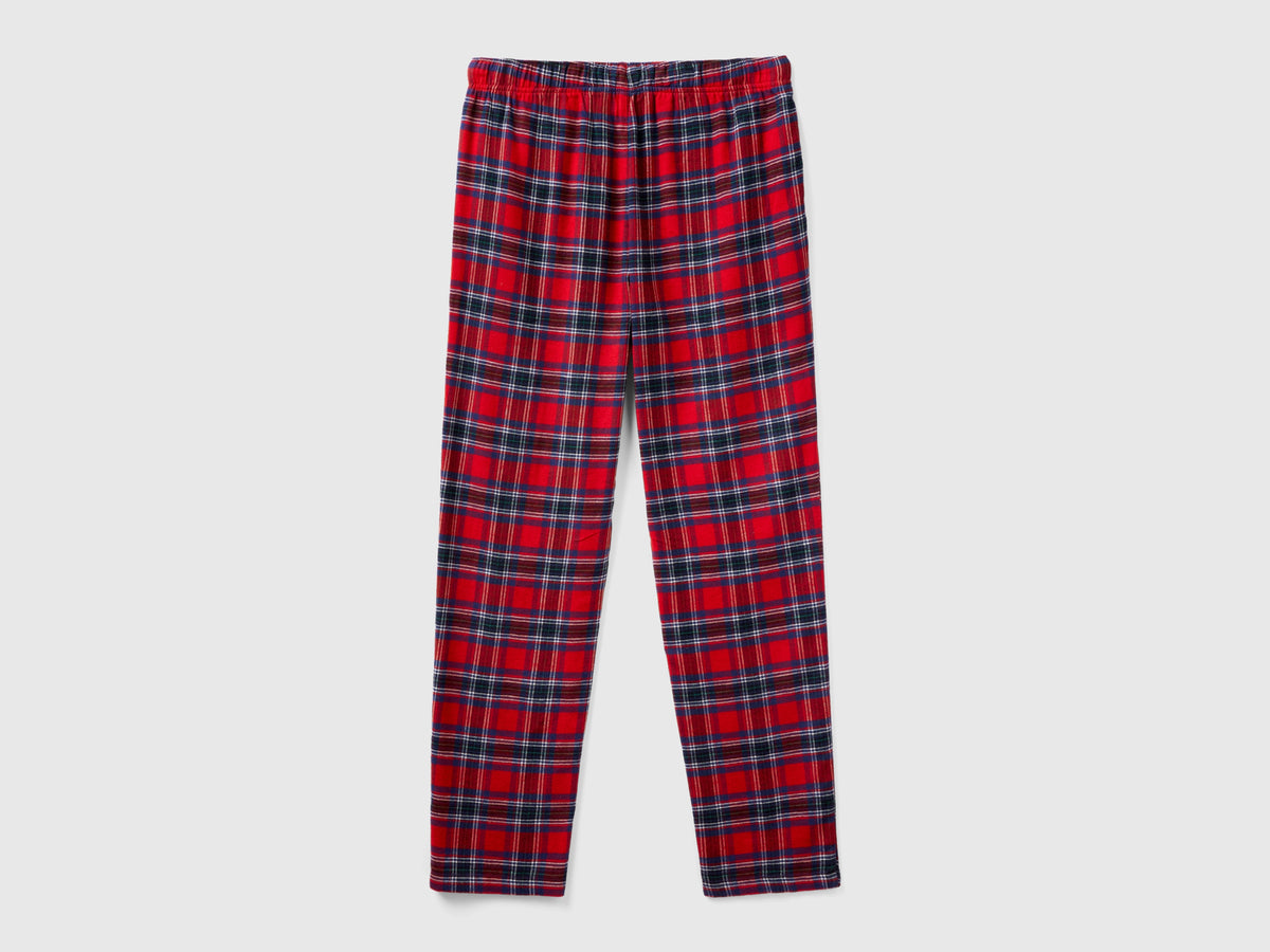 Pantaloni tartan rossi e blu