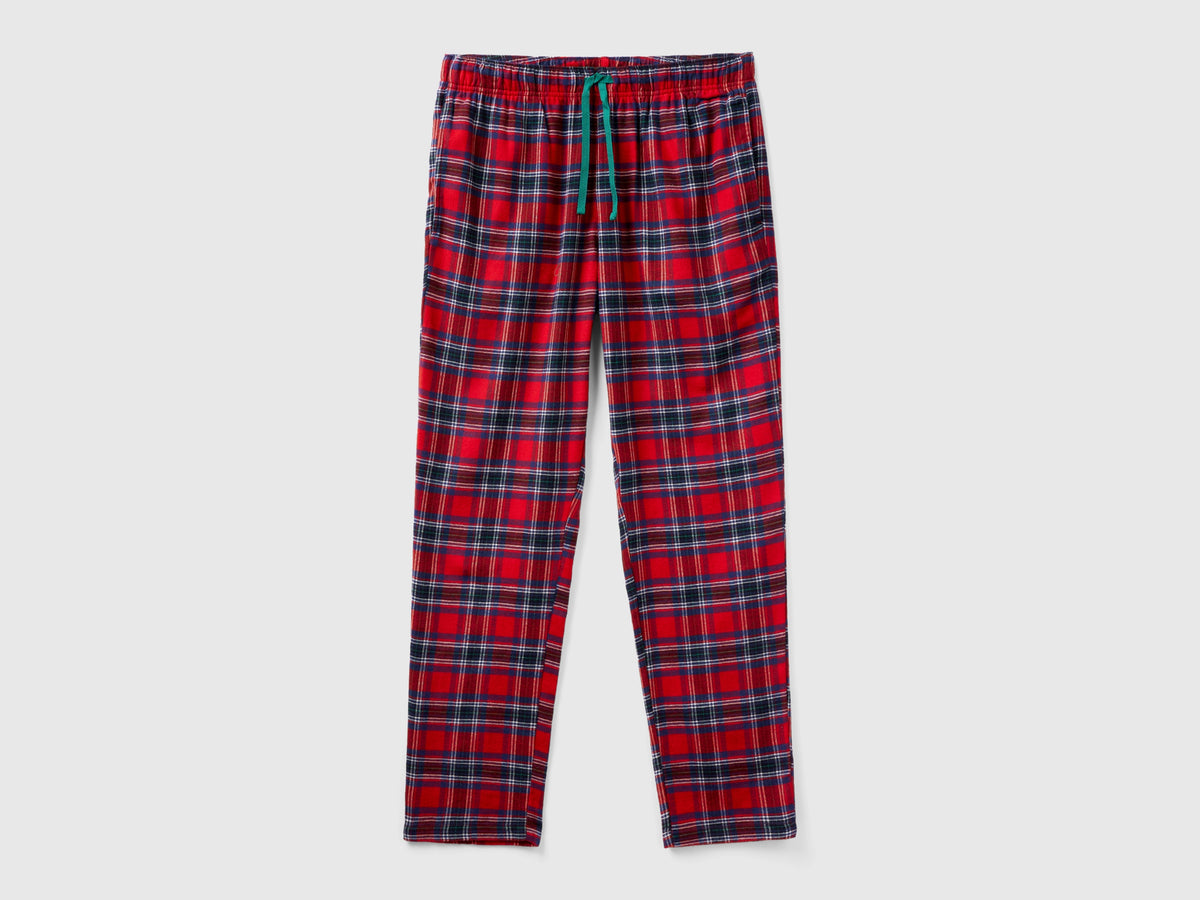Pantaloni tartan rossi e blu