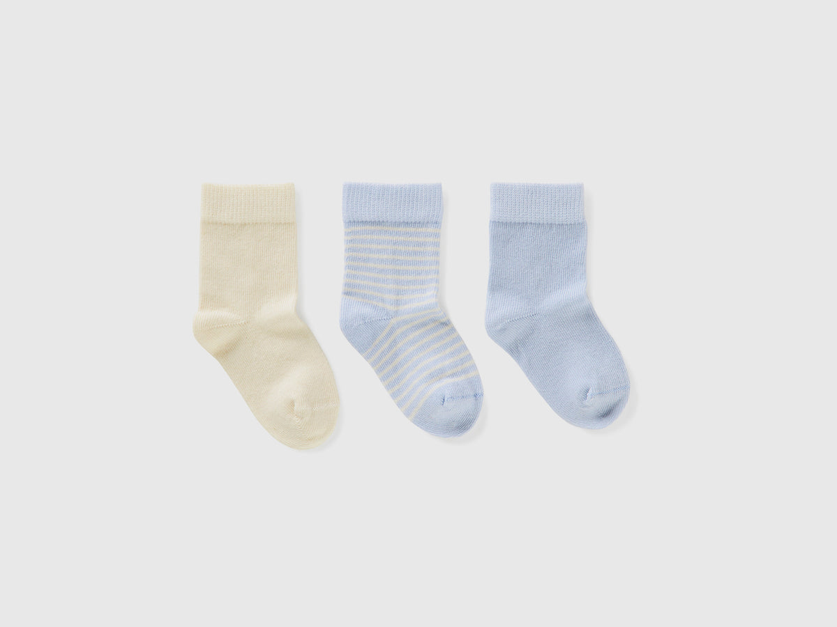 Set of socks in shades of blue