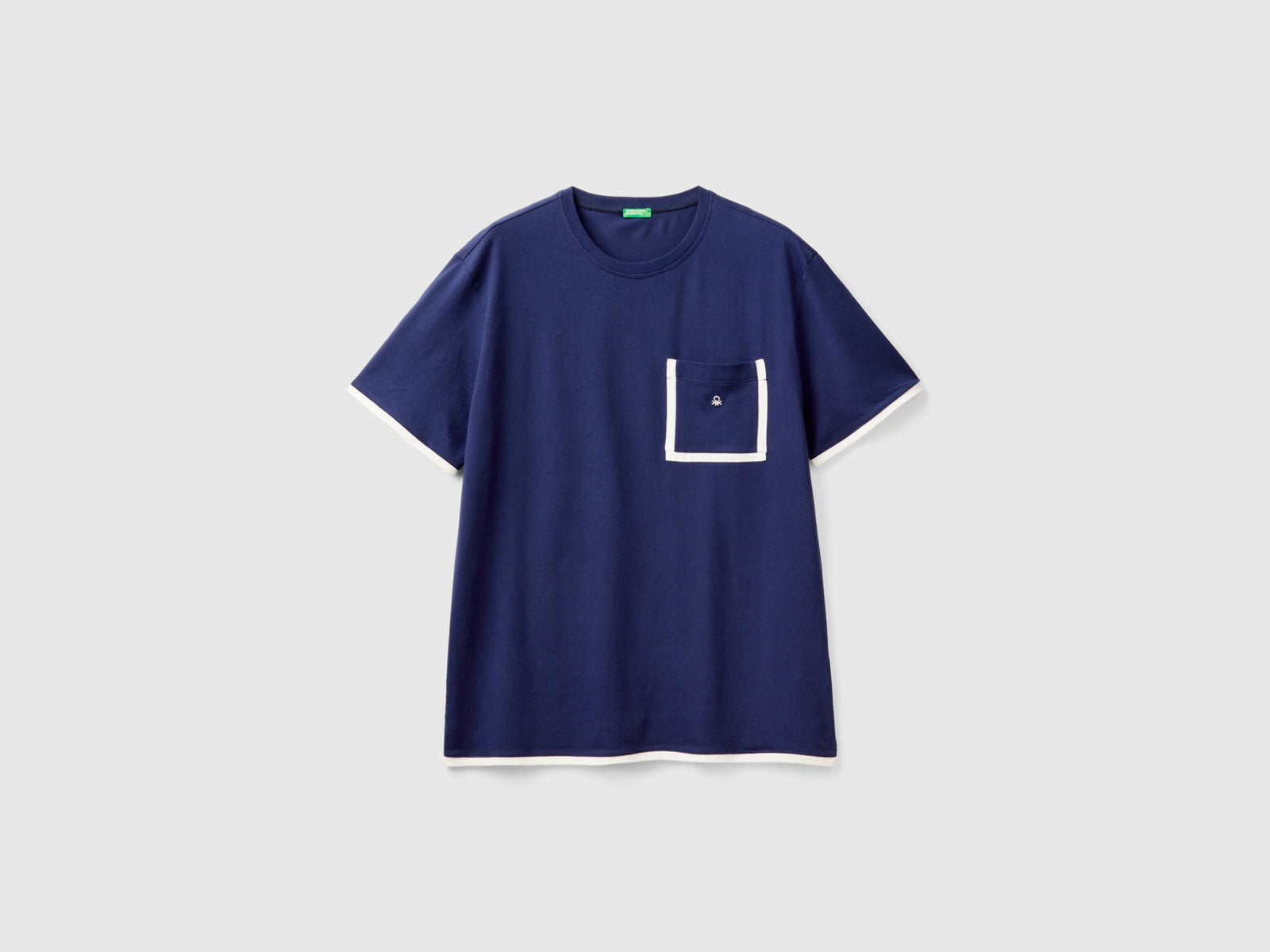 camiseta con bolsillo da uomo blu scuro | Benetton Outlet