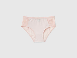 Culottes con inserciones de encaje