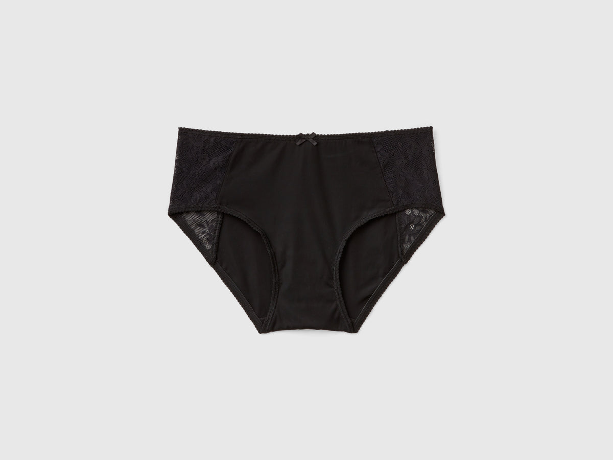 Culottes con inserciones de encaje