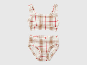 Completo top e slip a quadri