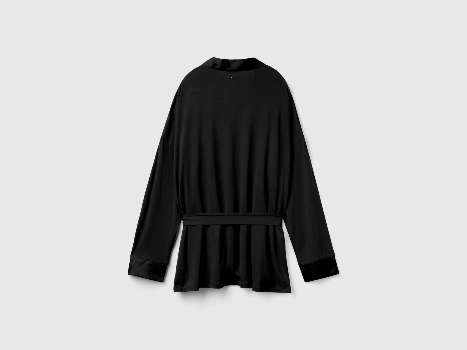 Chaqueta con detalles de seda da donna nero 2 | Benetton Outlet
