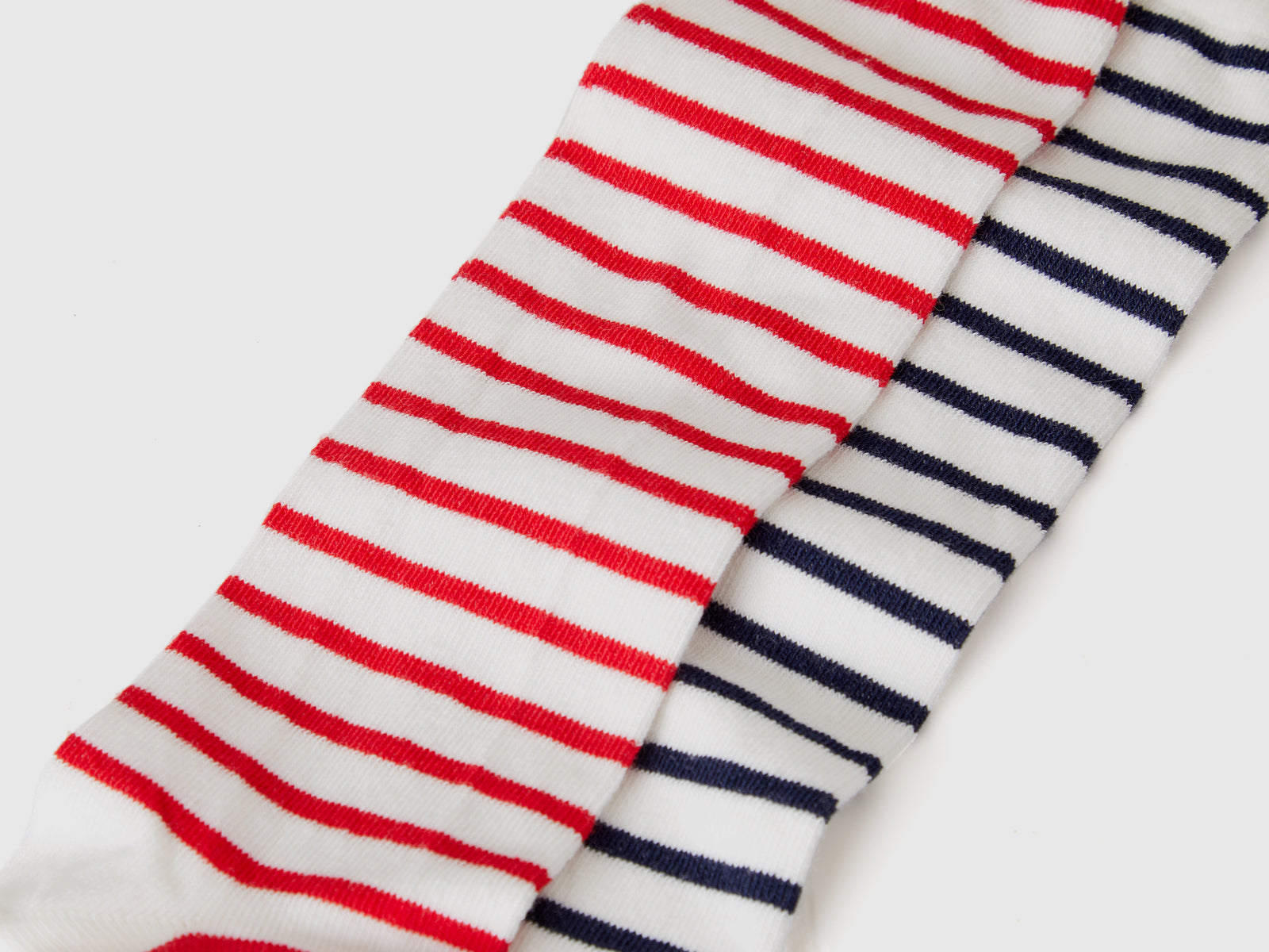 Due paia di calzini a righe bicolor da bambino multi-color 2 | Benetton Outlet