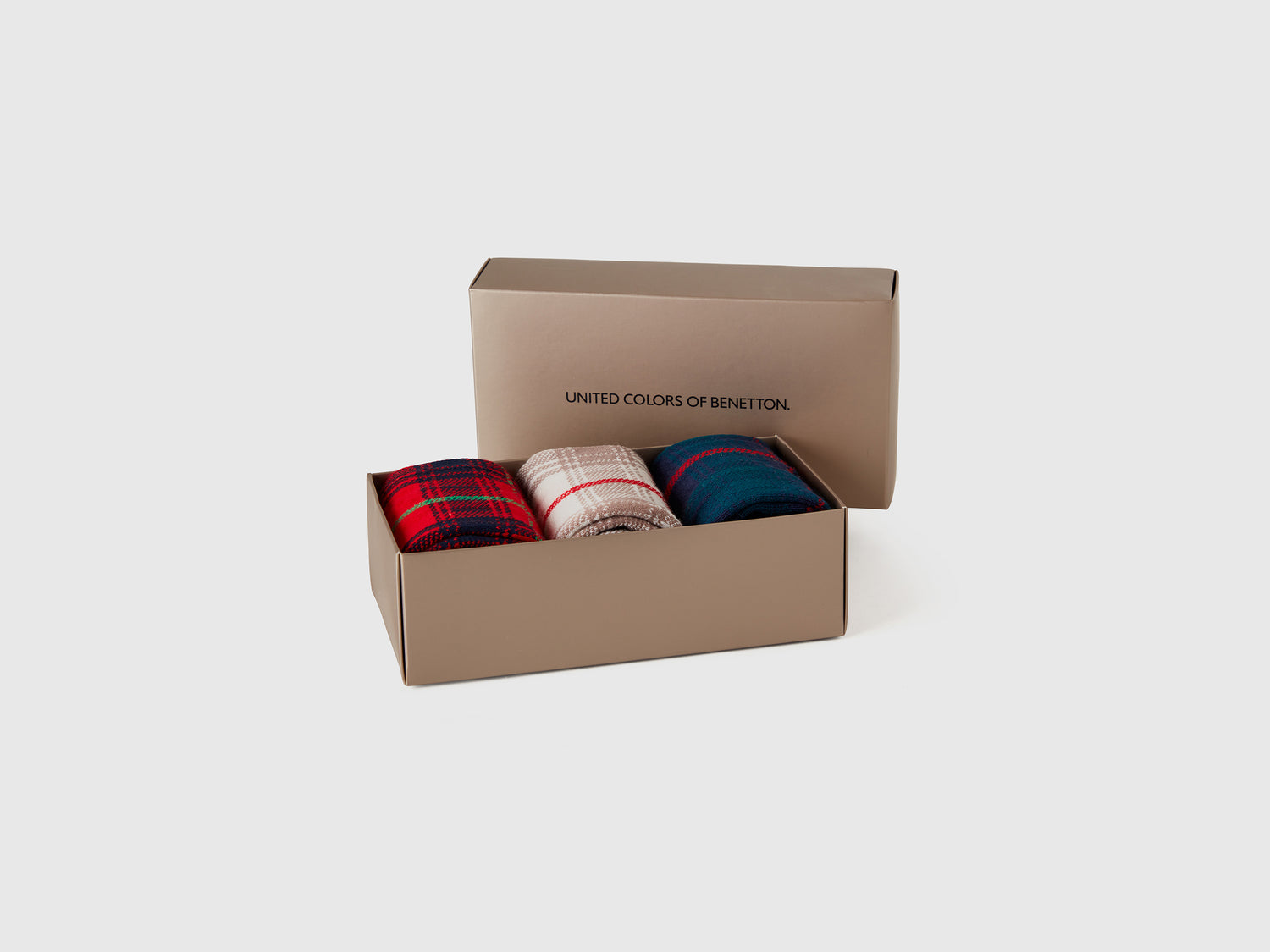 Tre paia di calzini tartan da donna multi-color | Benetton Outlet