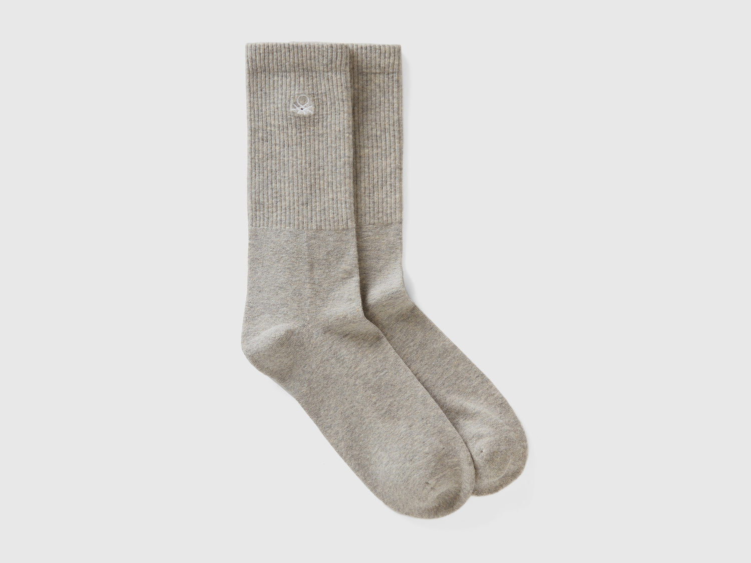 Calcetines deportivos de mezcla de algodón da uomo grigio | Benetton Outlet
