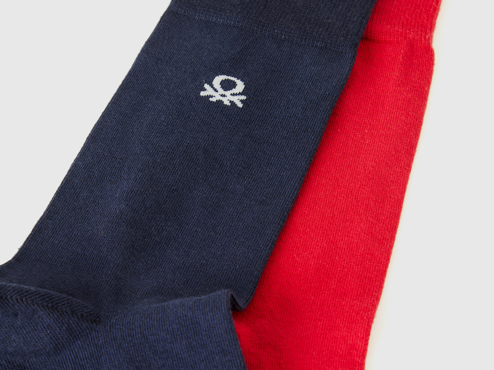 Due paia di calzini 3/4 con logo da uomo multi-color 2 | Benetton Outlet
