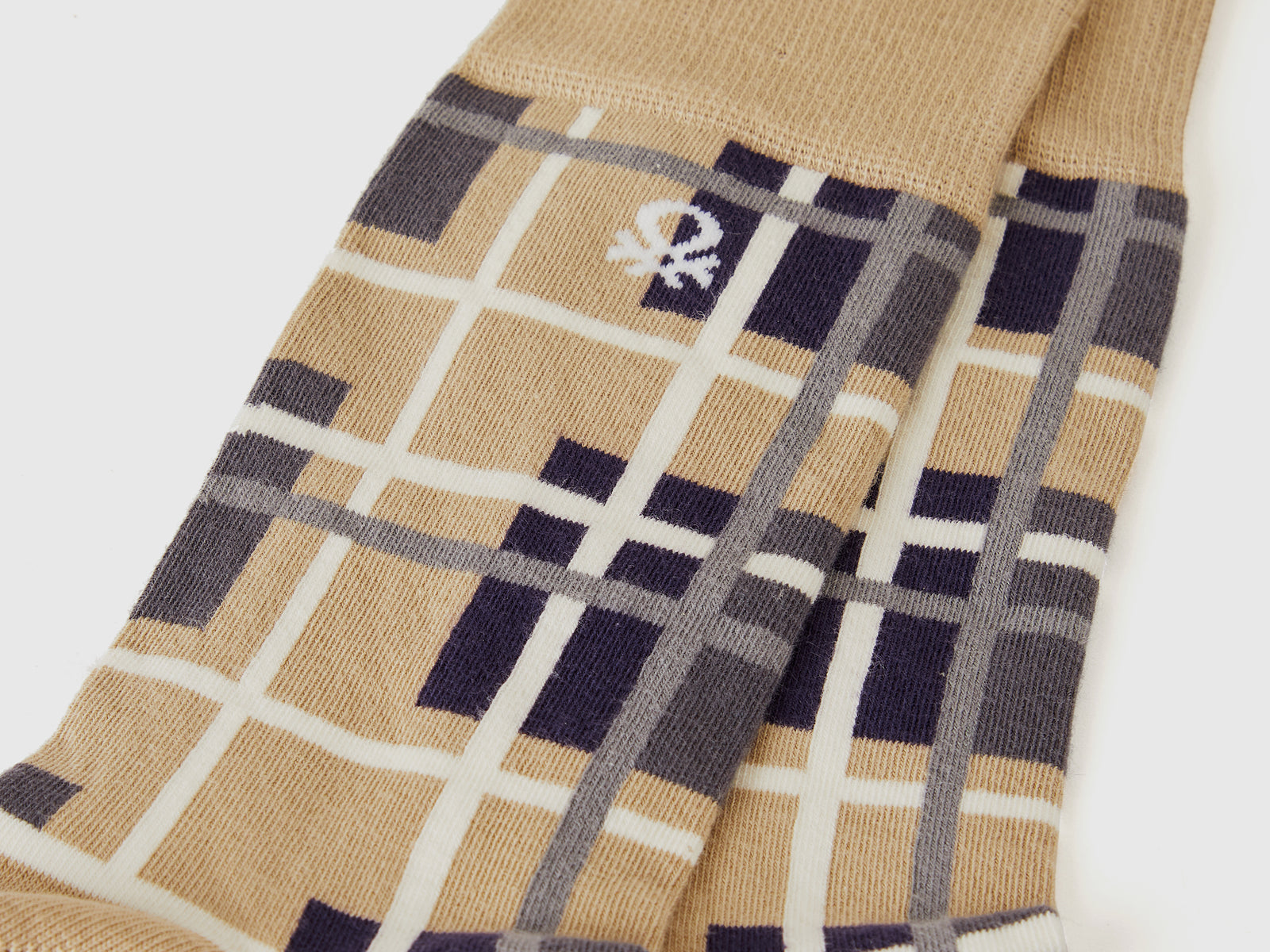 Calzini lunghi tartan da uomo beige 2 | Benetton Outlet