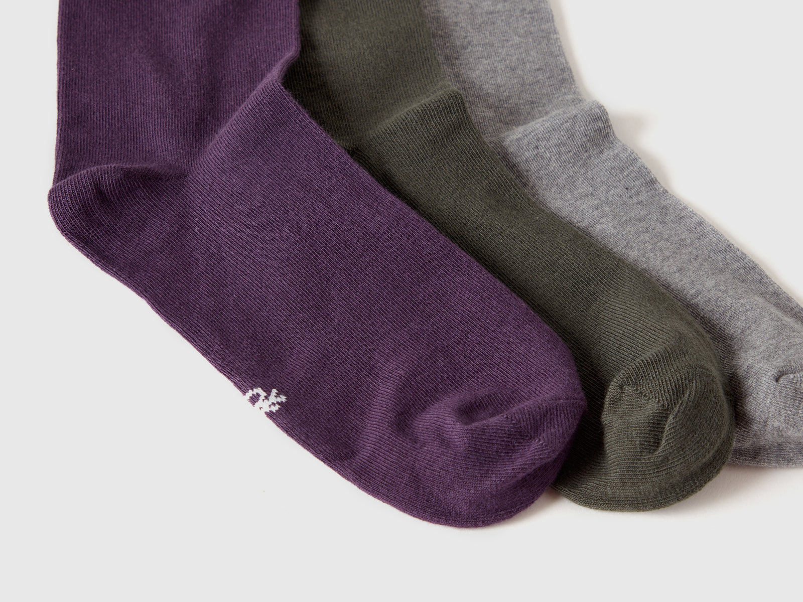 Conjunto de calcetines largos en mezcla de algodón orgánico elástico. da uomo multi-color 2 | Benetton Outlet