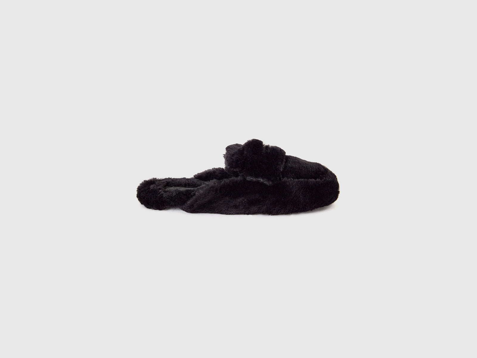 Pantofole in pelliccia sintetica da donna nero | Benetton Outlet