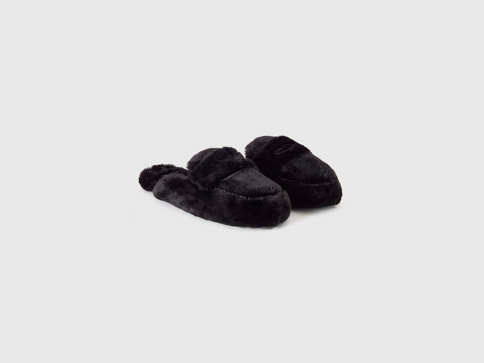Pantofole in pelliccia sintetica da donna nero 3 | Benetton Outlet