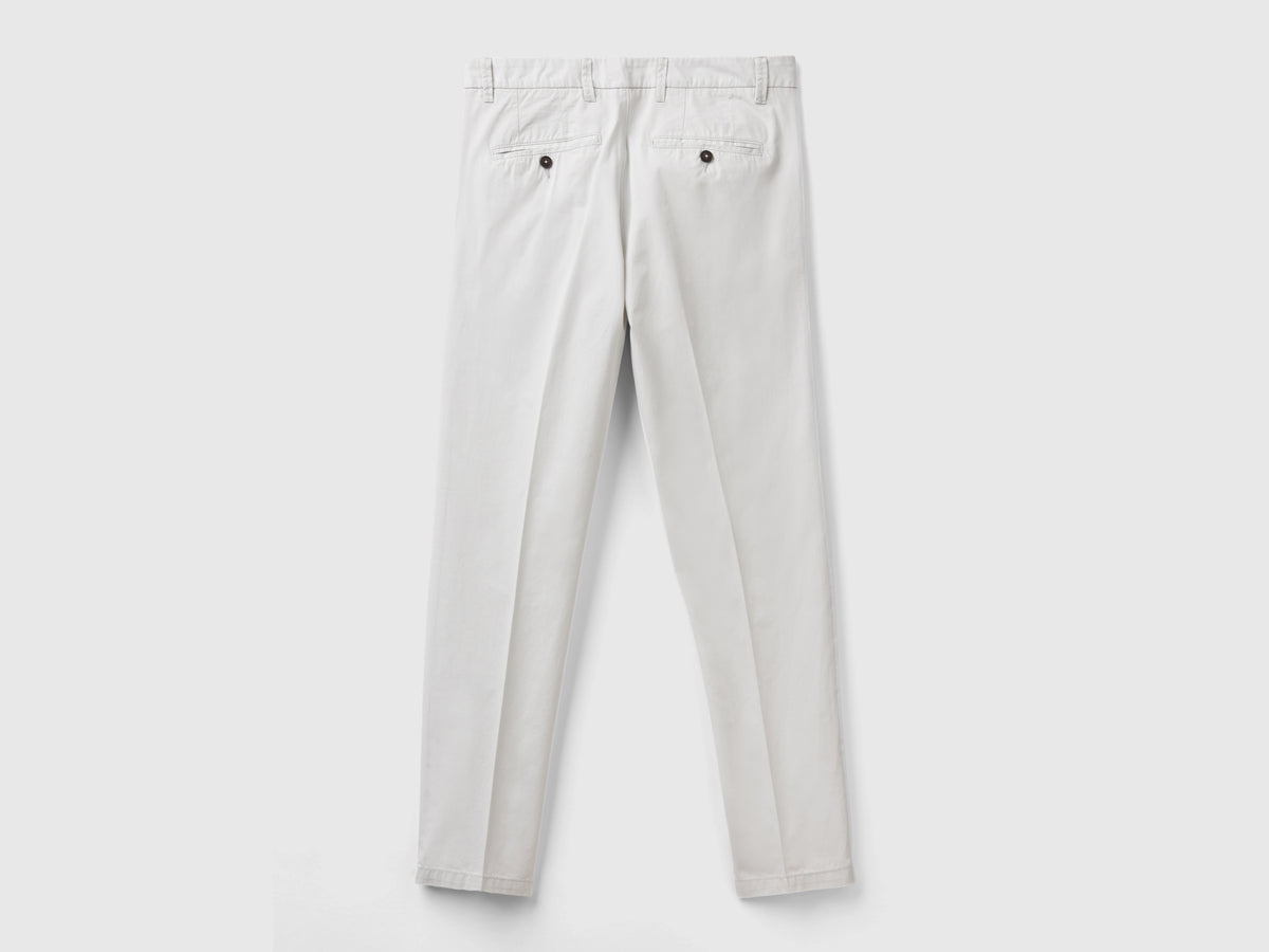 Chino slim fit in cotone leggero