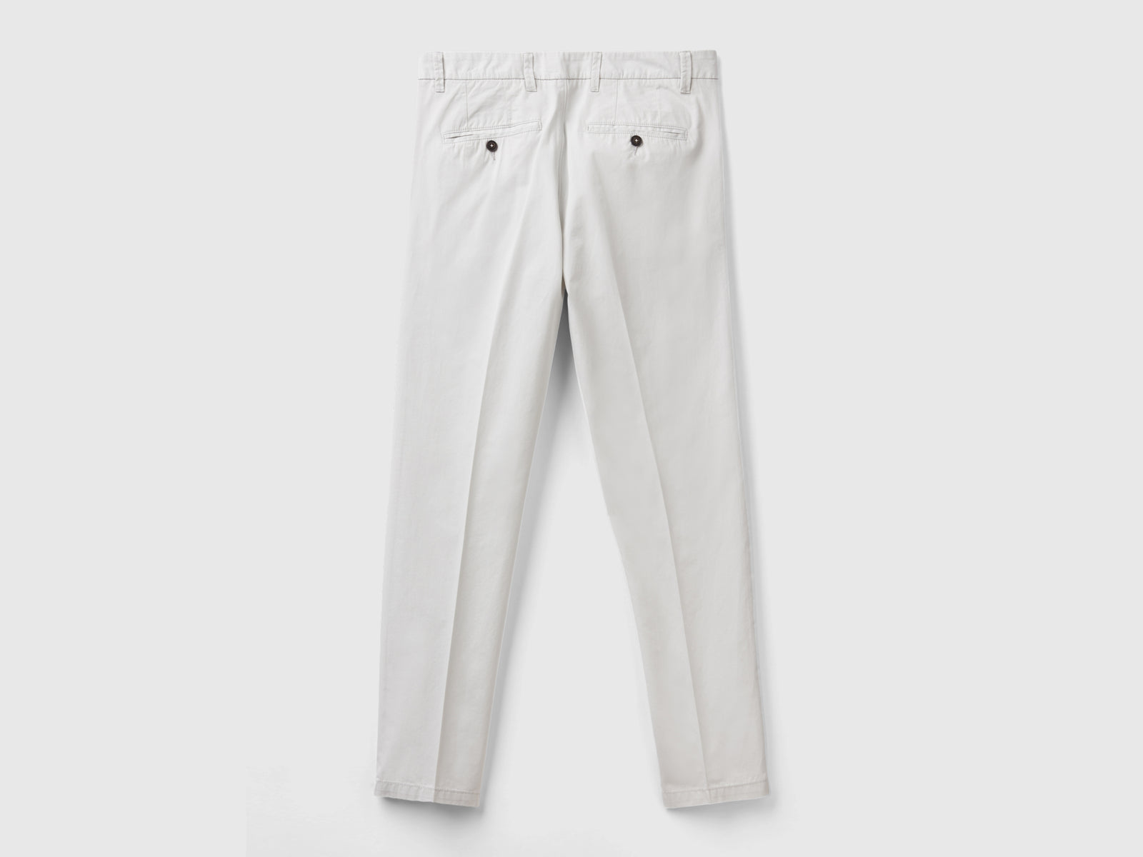 Chino slim fit in cotone leggero da uomo bianco panna 2 | Benetton Outlet
