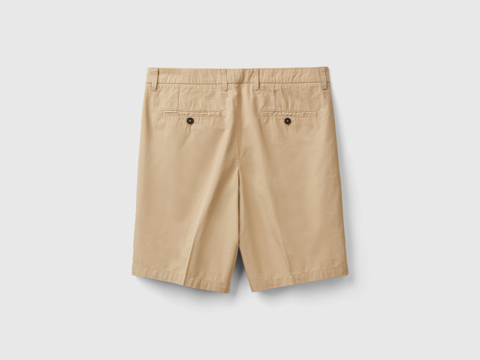 Bermuda chino in tela da uomo beige 2 | Benetton Outlet