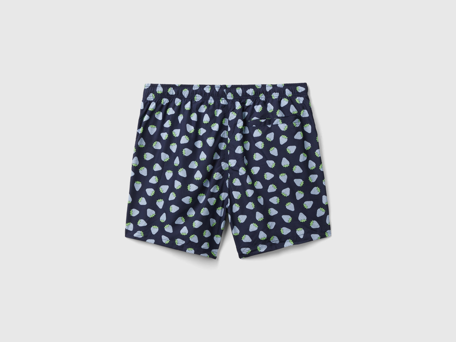 Boxer mare con pattern fragole da uomo blu scuro 2 | Benetton Outlet