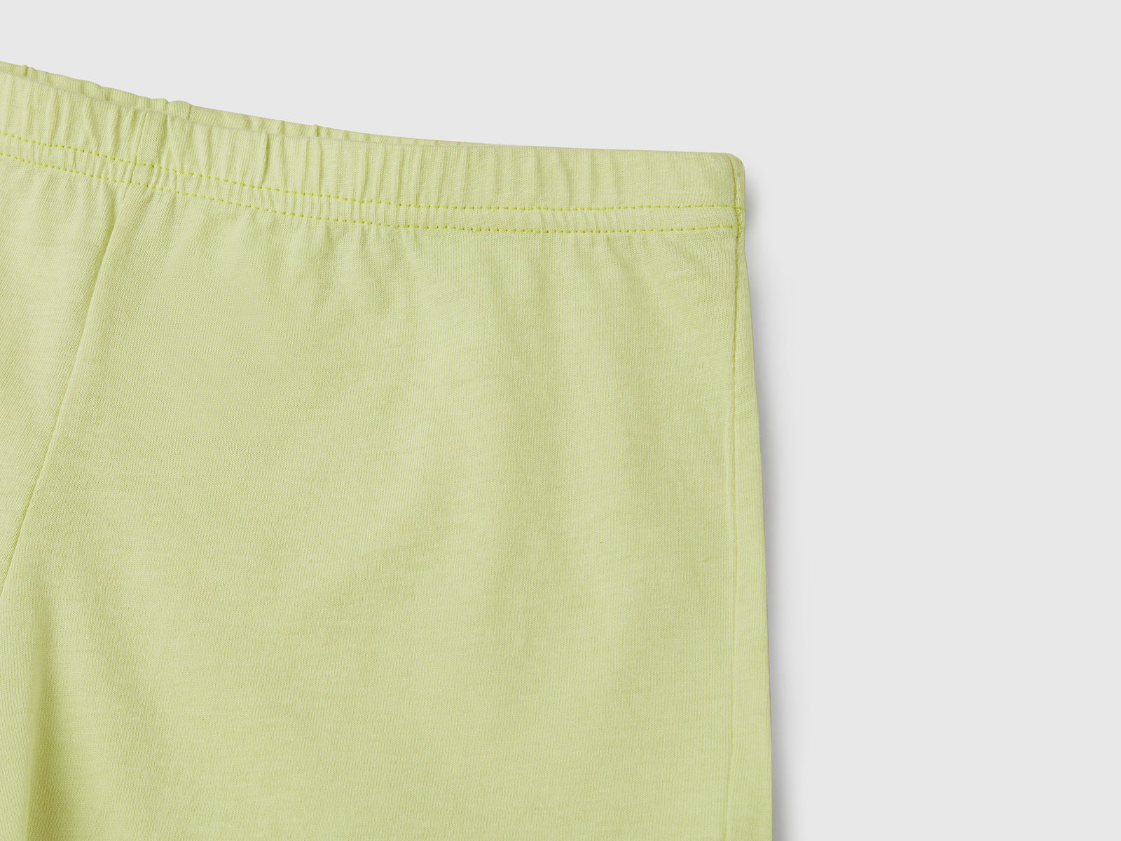 Pigiama con stampa e rouches da bambina multi-color 3 | Benetton Outlet