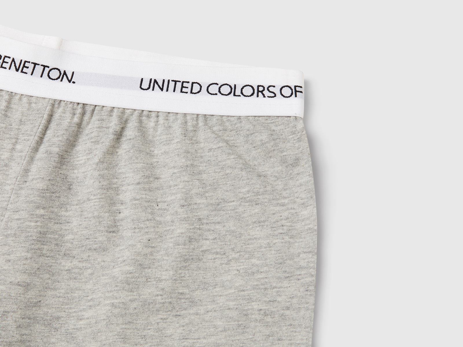 Pigiama in puro cotone da bambino grigio chiaro 3 | Benetton Outlet
