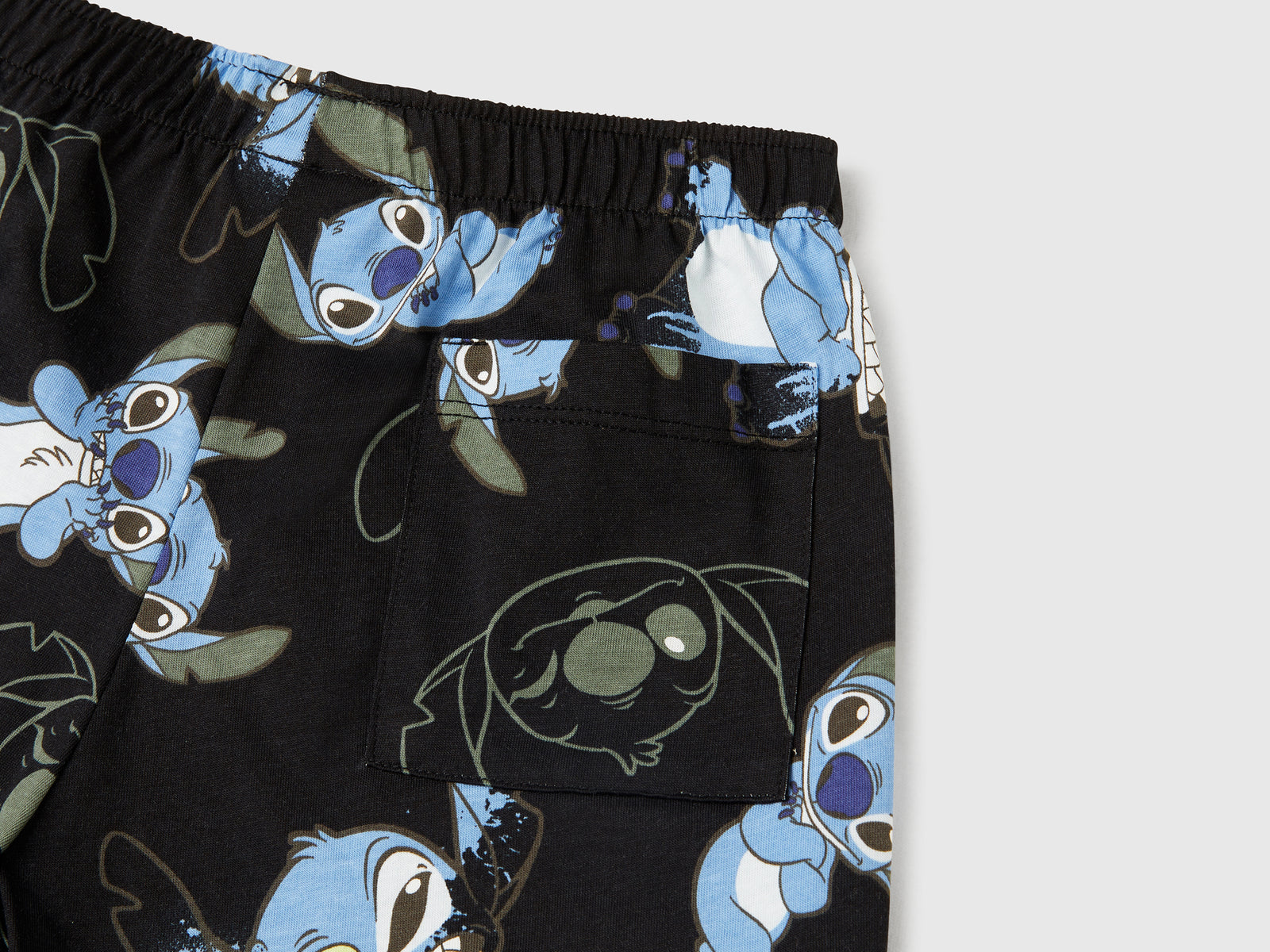 Pigiama corto Lilo & Stitch ©Disney da bambino verde chiaro 3 | Benetton Outlet