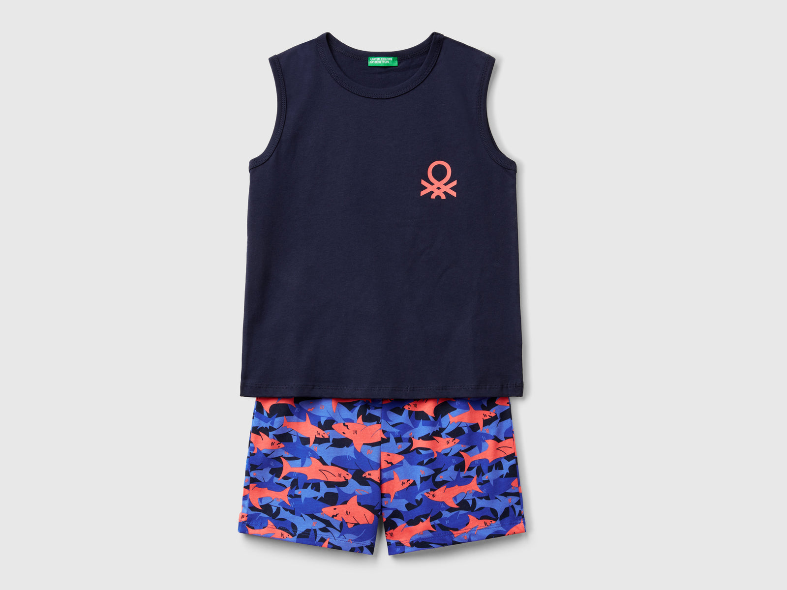 Pigiama con stampa squali da bambino blu scuro | Benetton Outlet